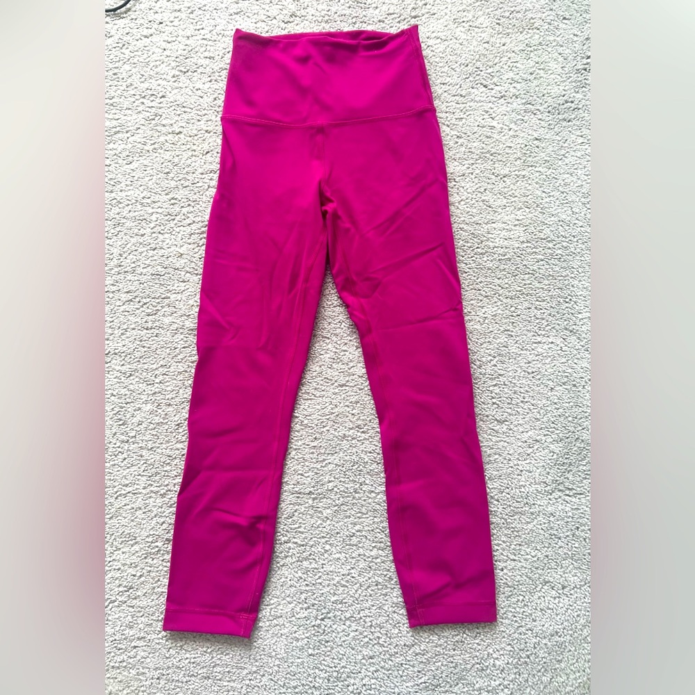 Lululemon Wunder Under 23 inch Leggings